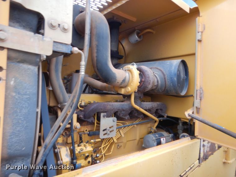 image for item DJ2228 2002 John Deere 544H  wheel loader