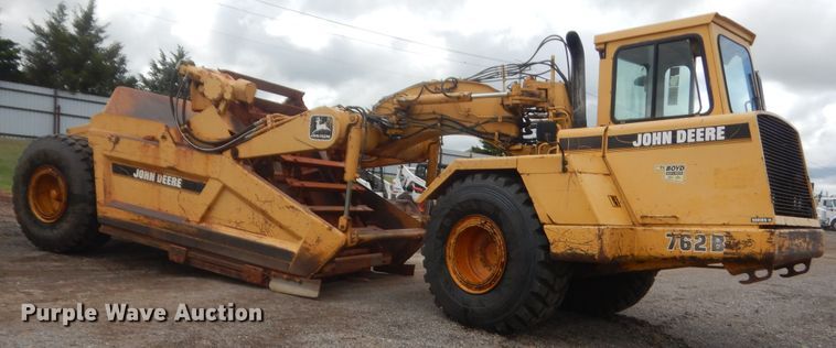 image for item DJ2237 1997 John Deere 762B  elevating scraper