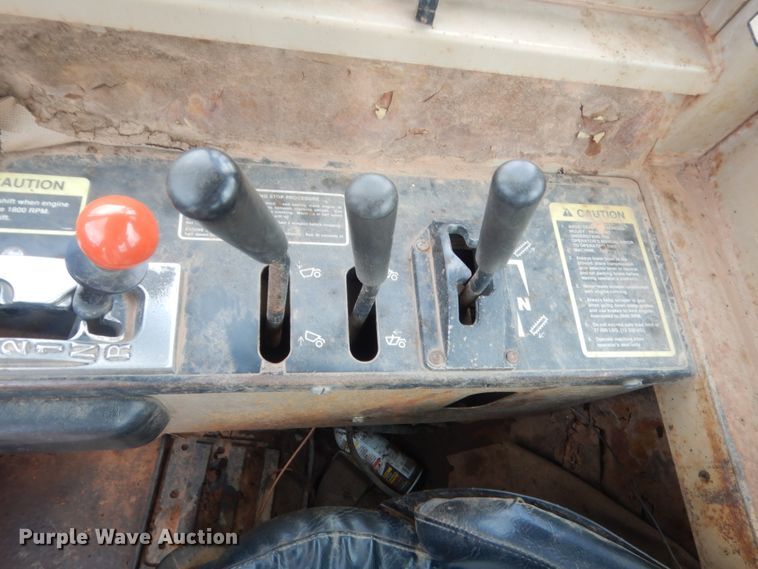 image for item DJ2237 1997 John Deere 762B  elevating scraper