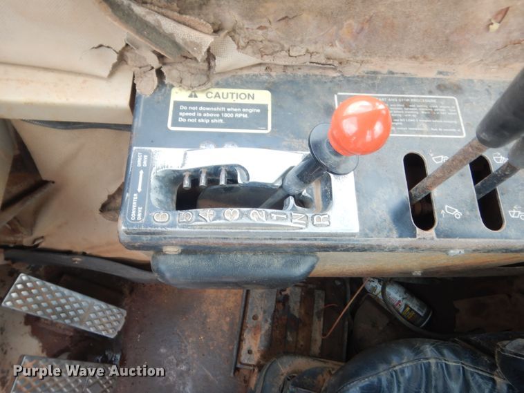 image for item DJ2237 1997 John Deere 762B  elevating scraper