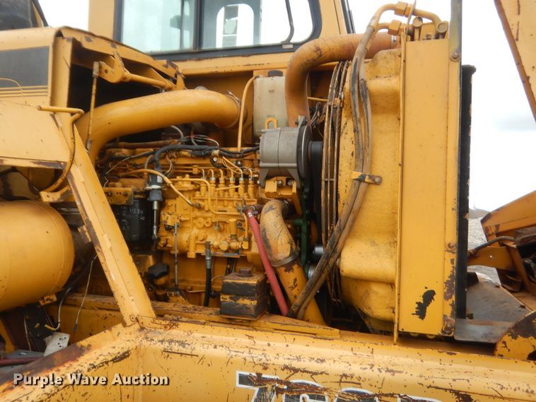 image for item DJ2237 1997 John Deere 762B  elevating scraper