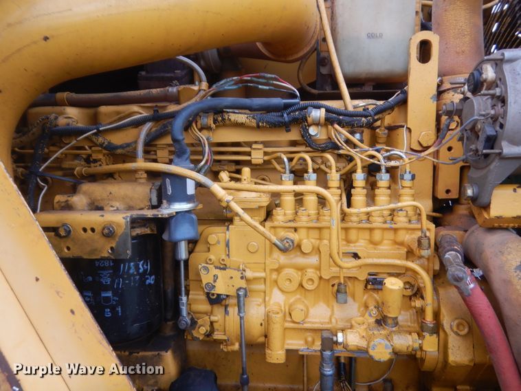 image for item DJ2237 1997 John Deere 762B  elevating scraper