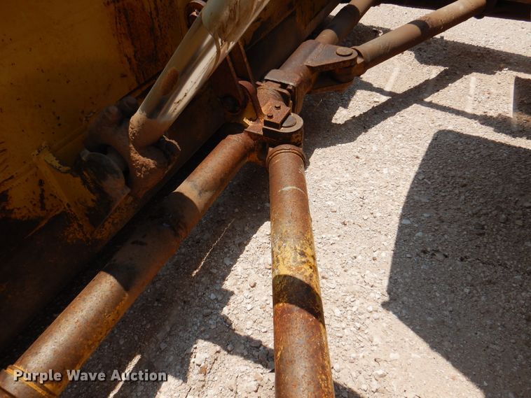 image for item DK2278 1974 Caterpillar D8K  dozer