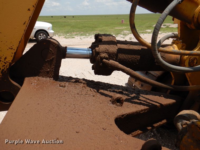 image for item DK2278 1974 Caterpillar D8K  dozer