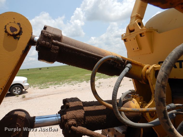 image for item DK2278 1974 Caterpillar D8K  dozer