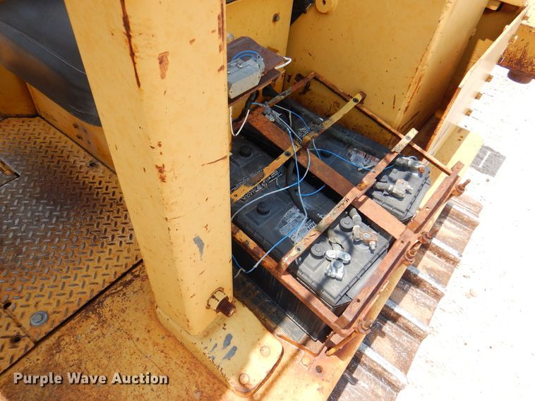 image for item DK2278 1974 Caterpillar D8K  dozer