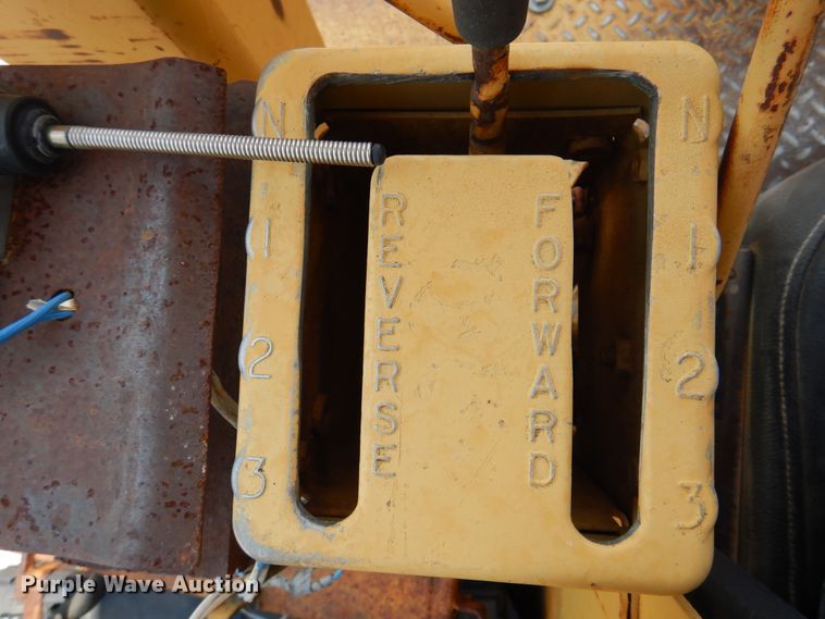 image for item DK2278 1974 Caterpillar D8K  dozer