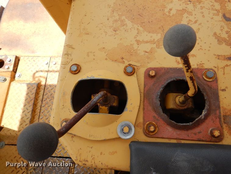 image for item DK2278 1974 Caterpillar D8K  dozer