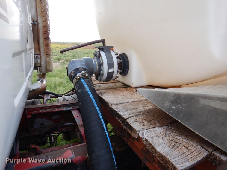 image for item DK2283 1980 Mack RL685LS  flatbed truck