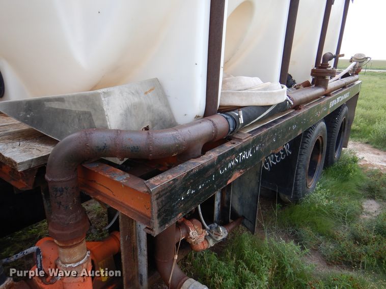 image for item DK2283 1980 Mack RL685LS  flatbed truck