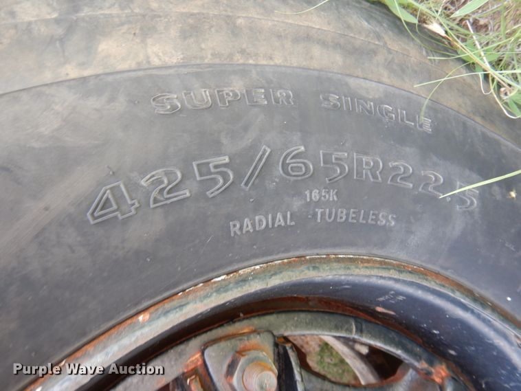 image for item DK2283 1980 Mack RL685LS  flatbed truck