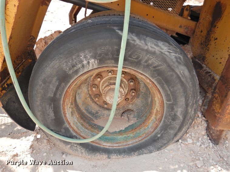 image for item DK2288 1990 El-jay 1140  cone crushing plant