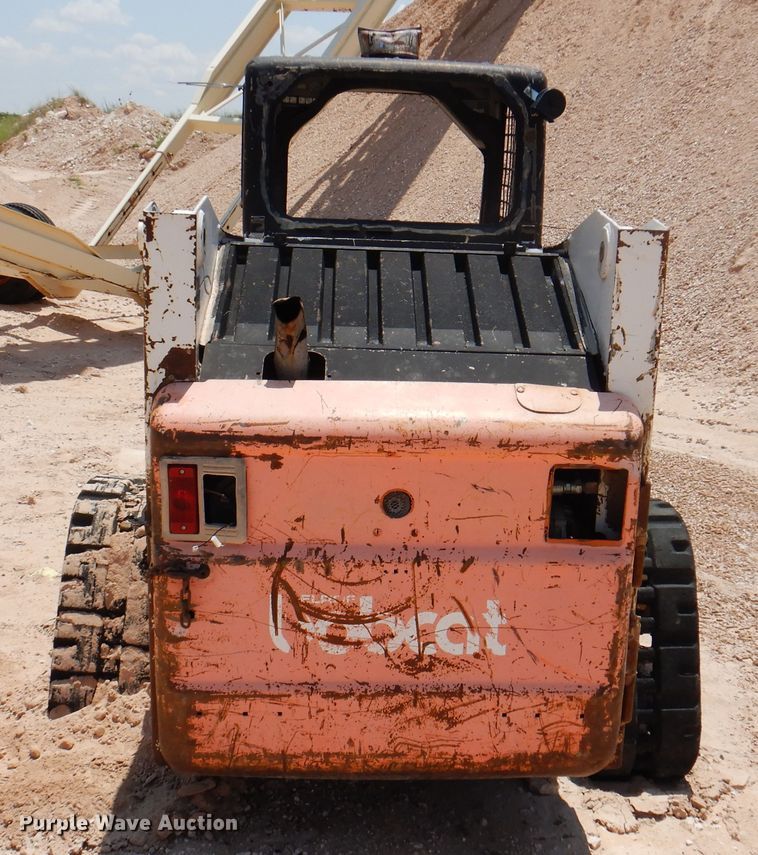 image for item DK2290 2000 Bobcat 864  tracked skid steer loader