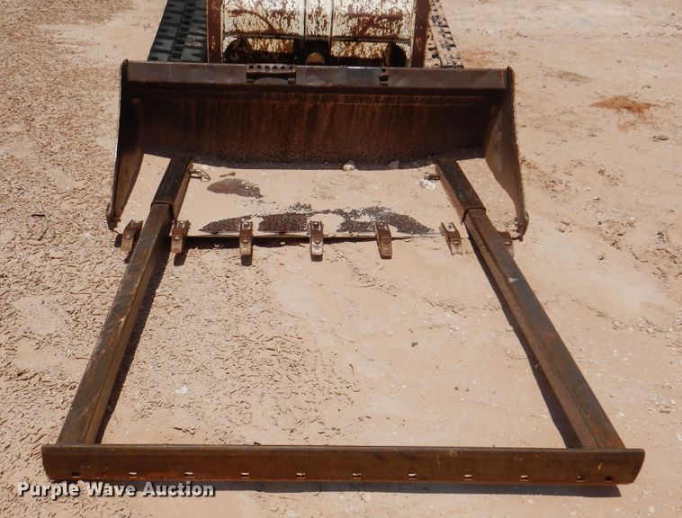 image for item DK2290 2000 Bobcat 864  tracked skid steer loader