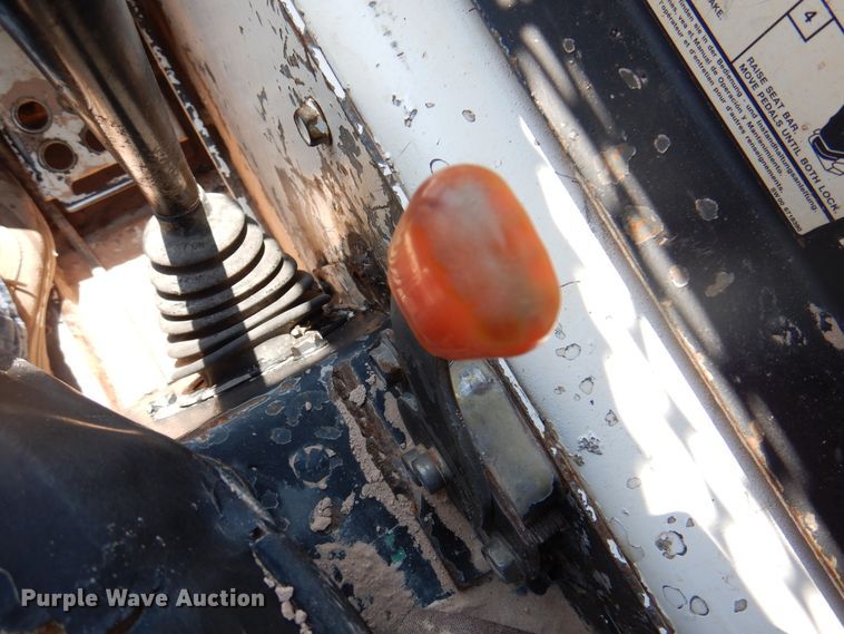 image for item DK2290 2000 Bobcat 864  tracked skid steer loader