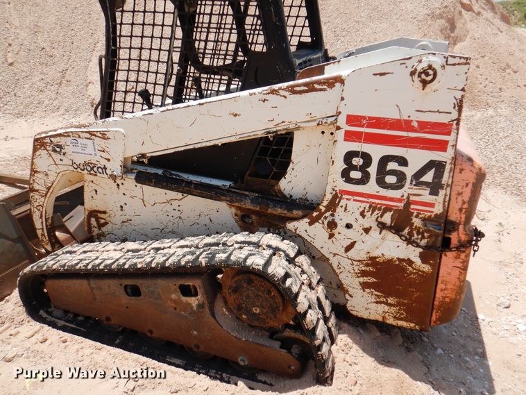 image for item DK2290 2000 Bobcat 864  tracked skid steer loader