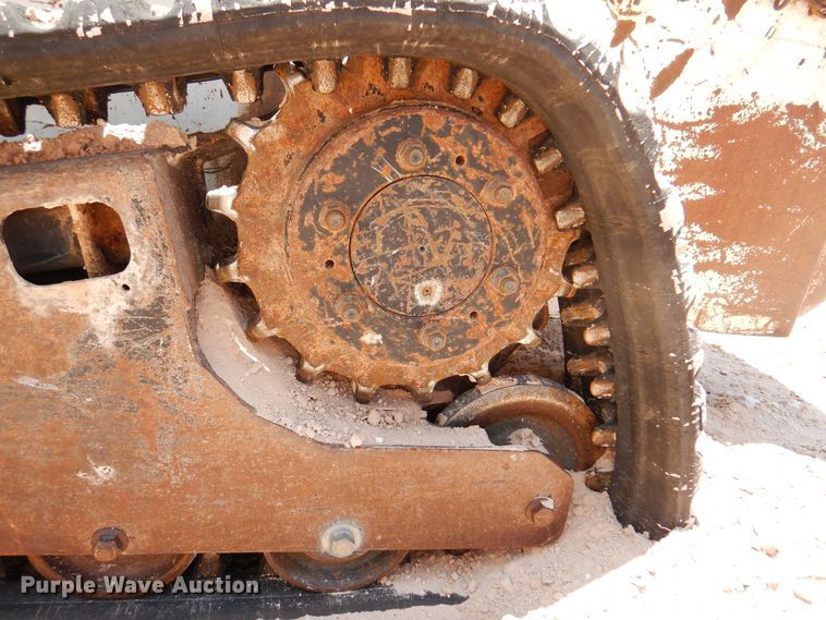 image for item DK2290 2000 Bobcat 864  tracked skid steer loader