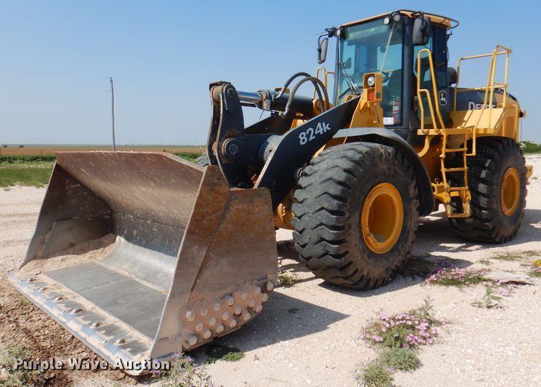 image for item DK2292 2010 John Deere 824K  wheel loader