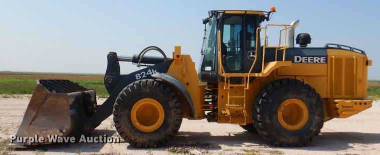 image for item DK2292 2010 John Deere 824K  wheel loader