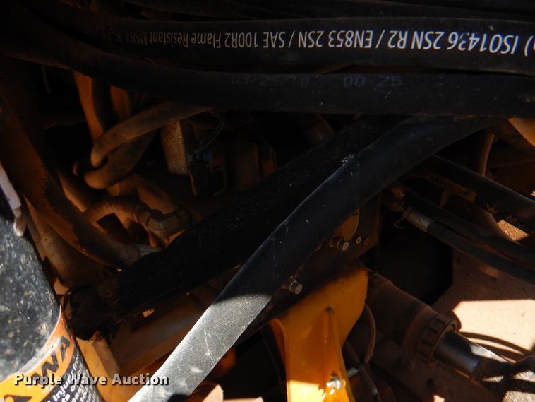 image for item DK2292 2010 John Deere 824K  wheel loader