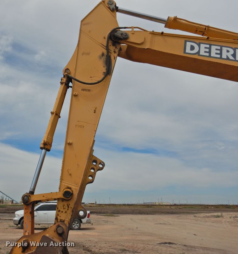 image for item DK2424 2005 John Deere 330C LC  excavator