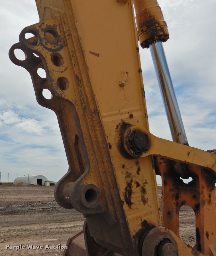 image for item DK2424 2005 John Deere 330C LC  excavator