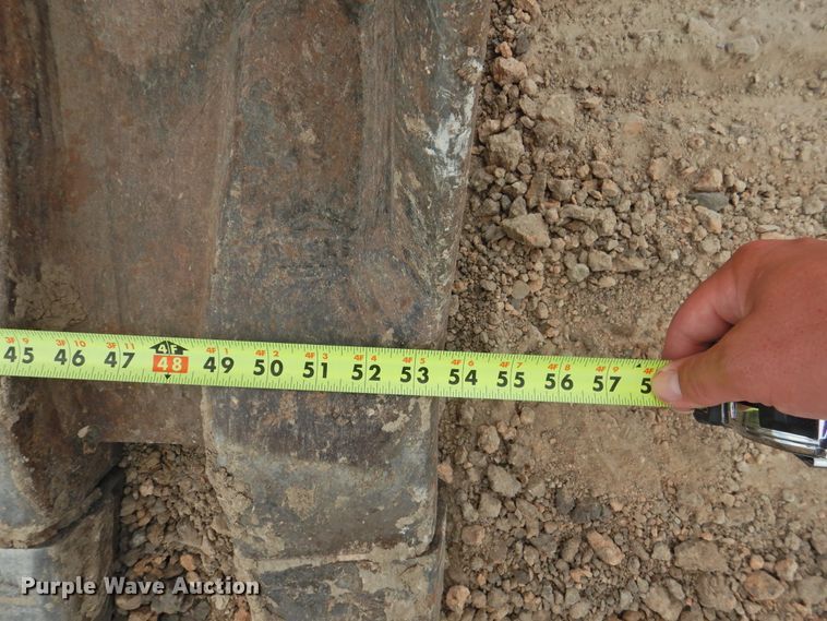 image for item DK2424 2005 John Deere 330C LC  excavator