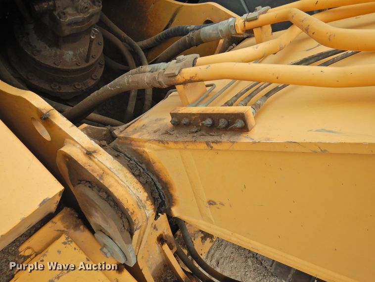 image for item DK2424 2005 John Deere 330C LC  excavator