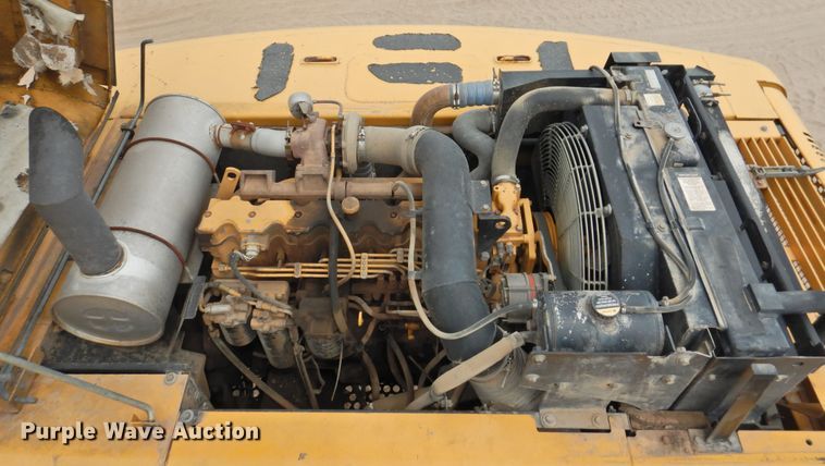 image for item DK2424 2005 John Deere 330C LC  excavator