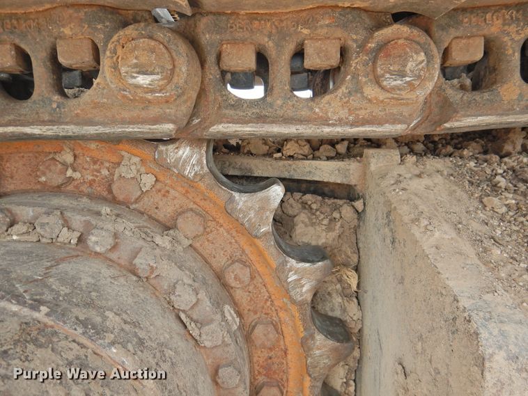 image for item DK2424 2005 John Deere 330C LC  excavator