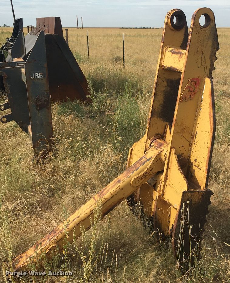 image for item DK2424 2005 John Deere 330C LC  excavator