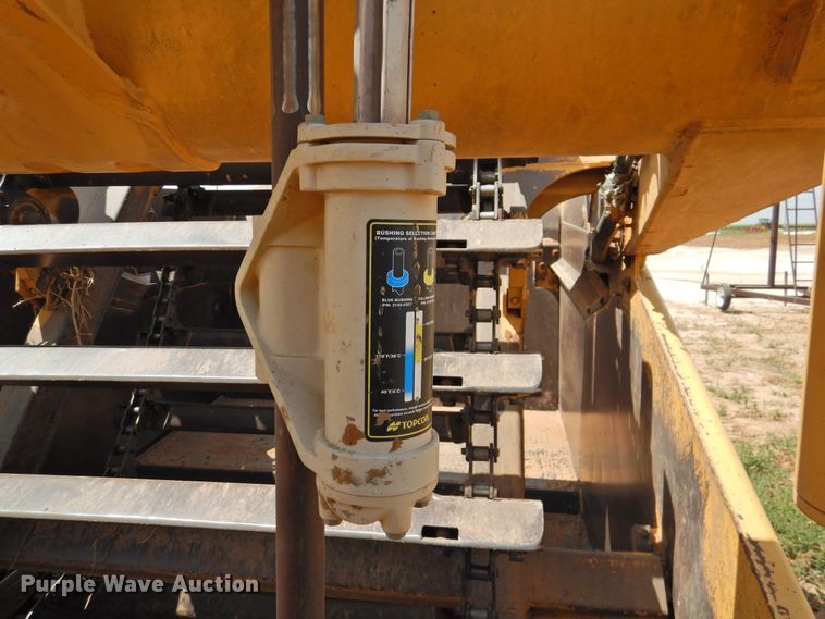 image for item DK2448 John Deere 762B Series II  elevating scraper