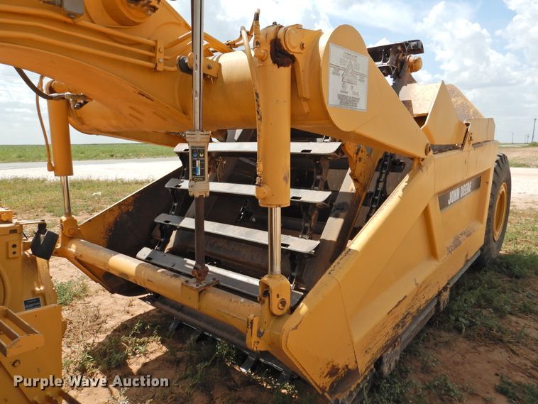 image for item DK2448 John Deere 762B Series II  elevating scraper