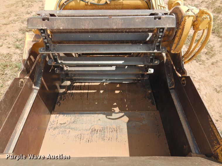 image for item DK2448 John Deere 762B Series II  elevating scraper