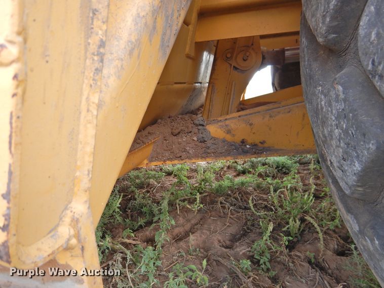 image for item DK2448 John Deere 762B Series II  elevating scraper