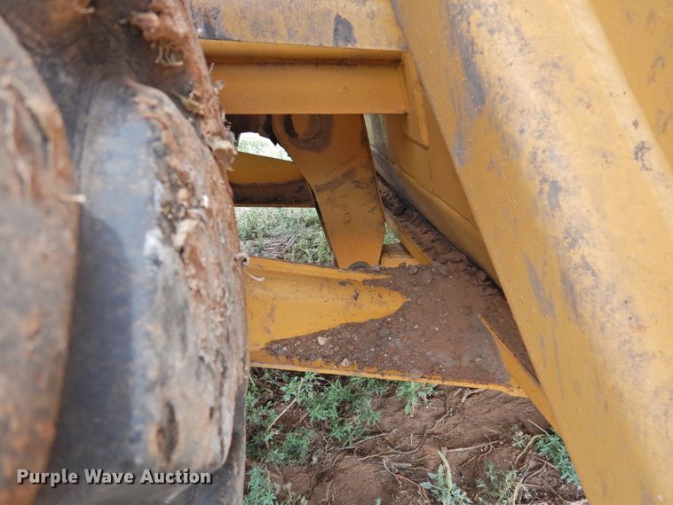 image for item DK2448 John Deere 762B Series II  elevating scraper