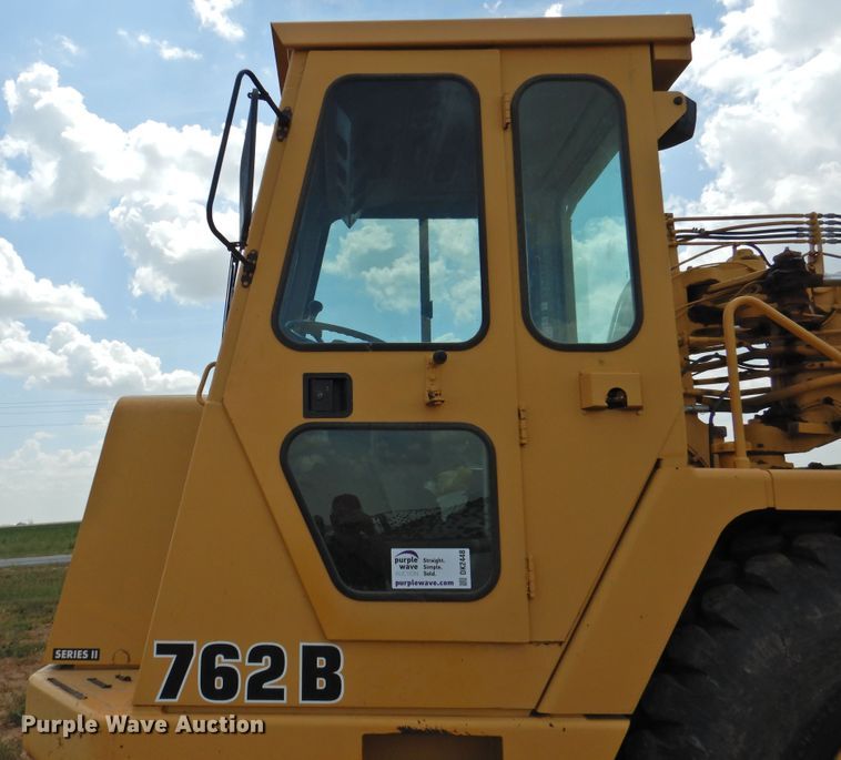 image for item DK2448 John Deere 762B Series II  elevating scraper