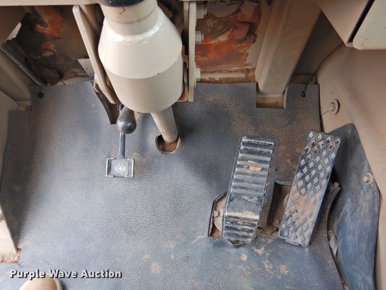 image for item DK2448 John Deere 762B Series II  elevating scraper