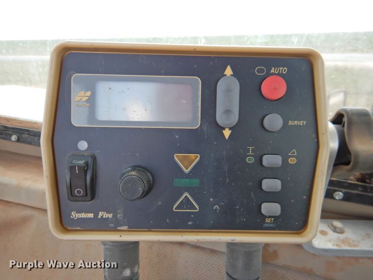 image for item DK2448 John Deere 762B Series II  elevating scraper