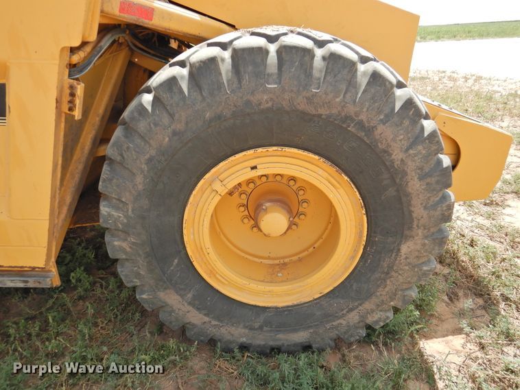 image for item DK2448 John Deere 762B Series II  elevating scraper