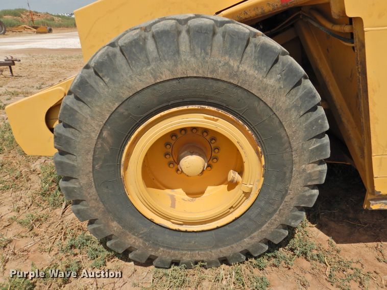 image for item DK2448 John Deere 762B Series II  elevating scraper