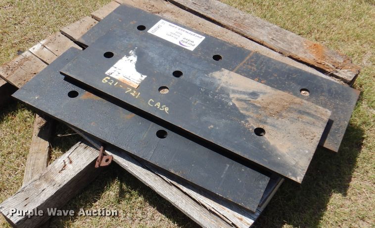 image for item DK8202 Case wheel loader bucket cutting edges