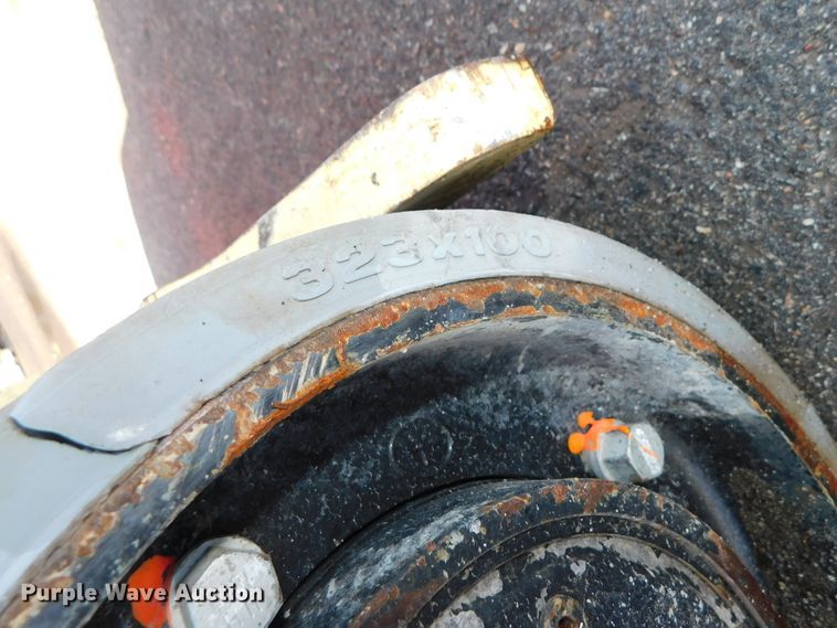 image for item DK8655 2015 JLG 1932RS  scissor lift