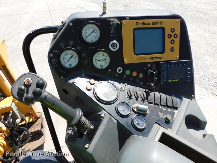 image for item DK8658 2011 Vermeer D24X40II  directional boring unit