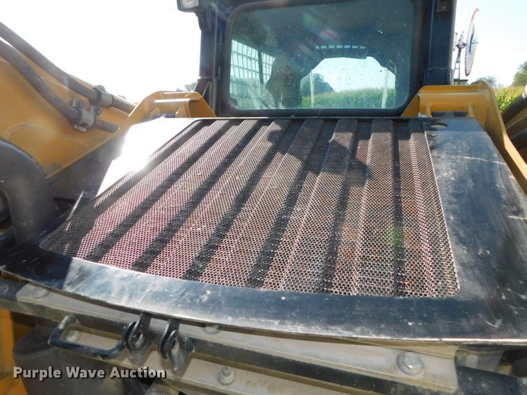 image for item DK8659 2013 Caterpillar 252B3  skid steer loader