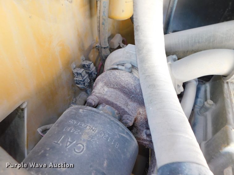 image for item DK8659 2013 Caterpillar 252B3  skid steer loader