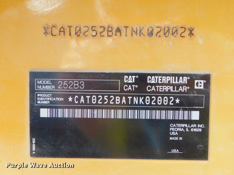 image for item DK8659 2013 Caterpillar 252B3  skid steer loader