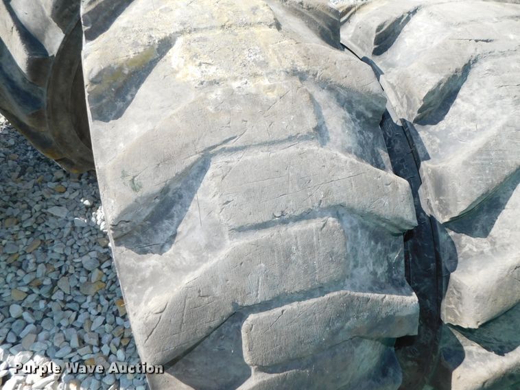 image for item DK8659 2013 Caterpillar 252B3  skid steer loader