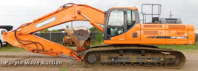 image for item DK8662 2013 Doosan DX350LC-3  excavator