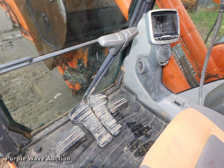 image for item DK8662 2013 Doosan DX350LC-3  excavator